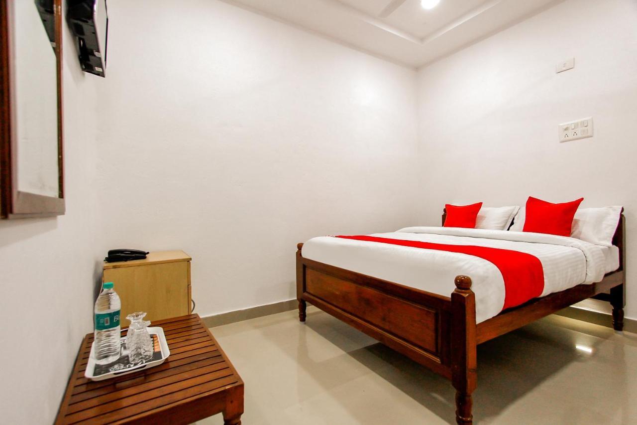 Oyo 69625 Mayuraa Residency Ξενοδοχείο Kumbakonam Εξωτερικό φωτογραφία