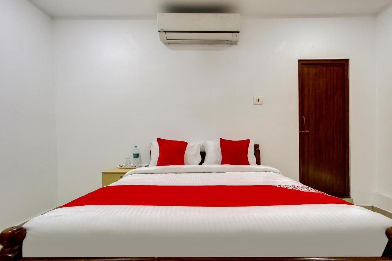 Oyo 69625 Mayuraa Residency Ξενοδοχείο Kumbakonam Εξωτερικό φωτογραφία