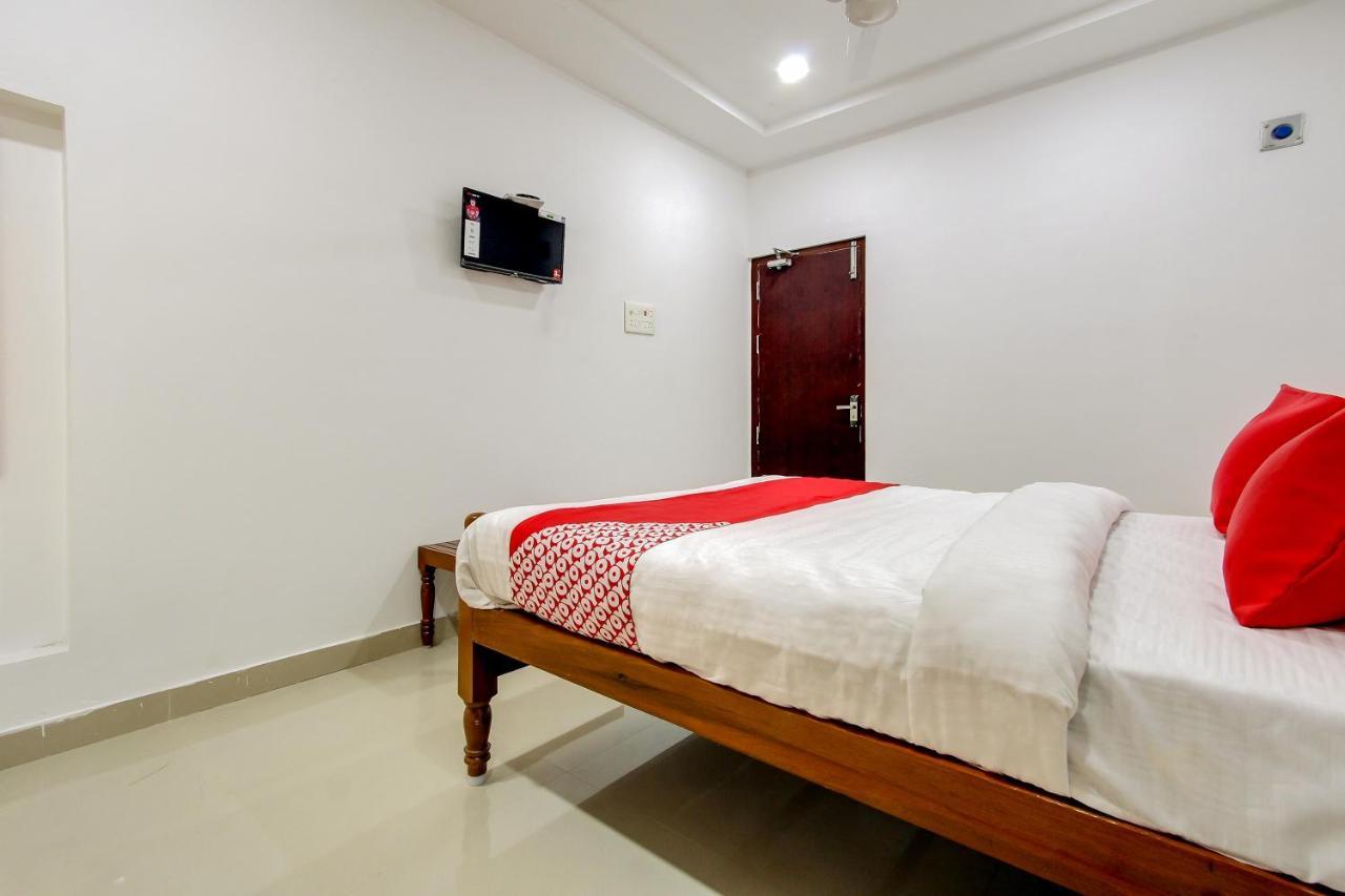 Oyo 69625 Mayuraa Residency Ξενοδοχείο Kumbakonam Εξωτερικό φωτογραφία